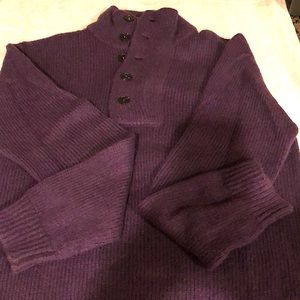 French Connection men’s sweater in purple with 1/2 zipper & buttons. Size M.